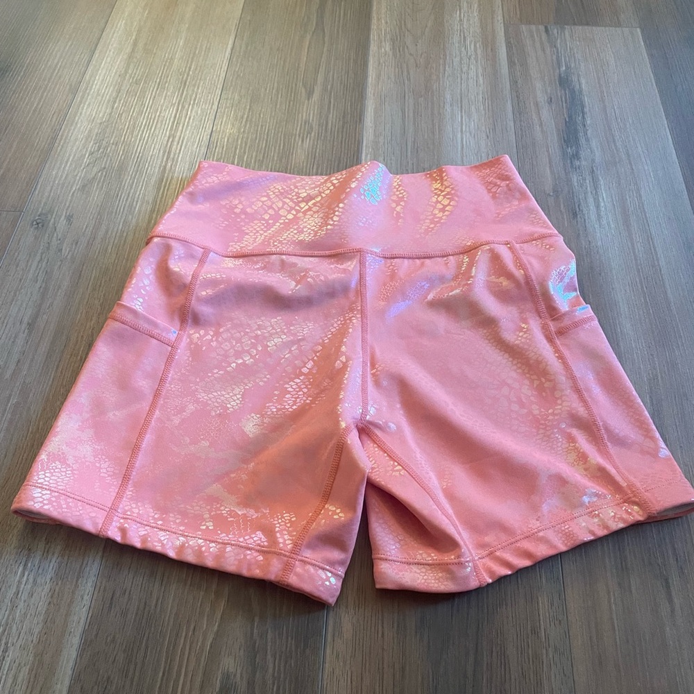 CVG Glisten here 5in shorts Peach